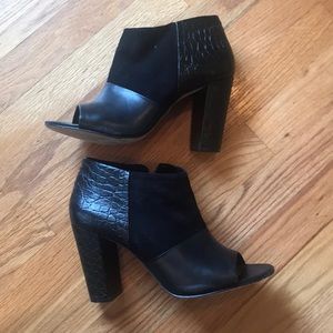 Trina Turk Black booties